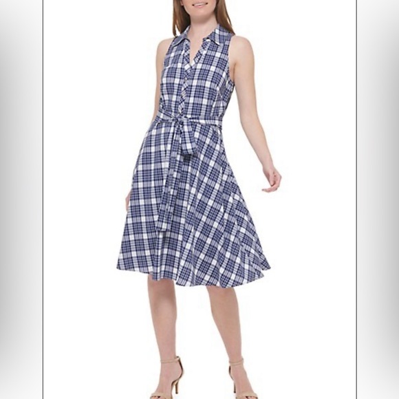Plaid flowy shirt dress with tie waist - Picture 5 of 8